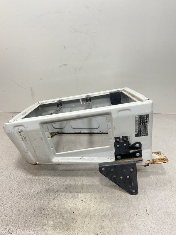 02-06 Dodge Mercedes Sprinter Front Left Driver Side Lower Seat Frame Cage Base