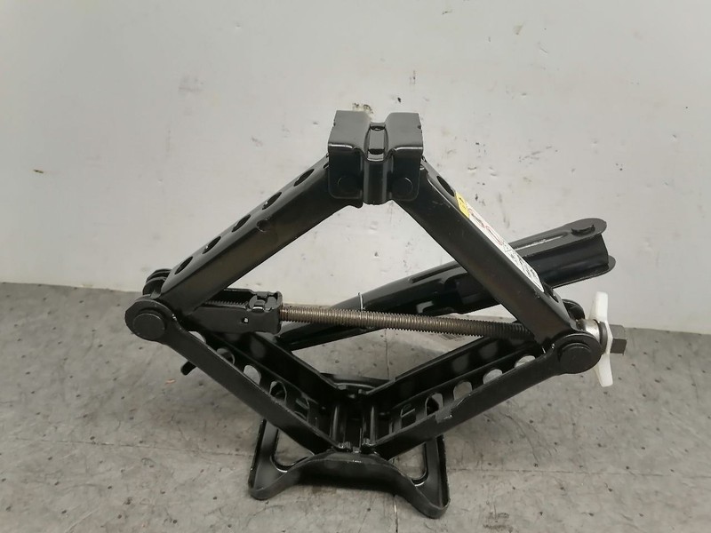 Jack and Tools Set Kit Fits 2014 Compass