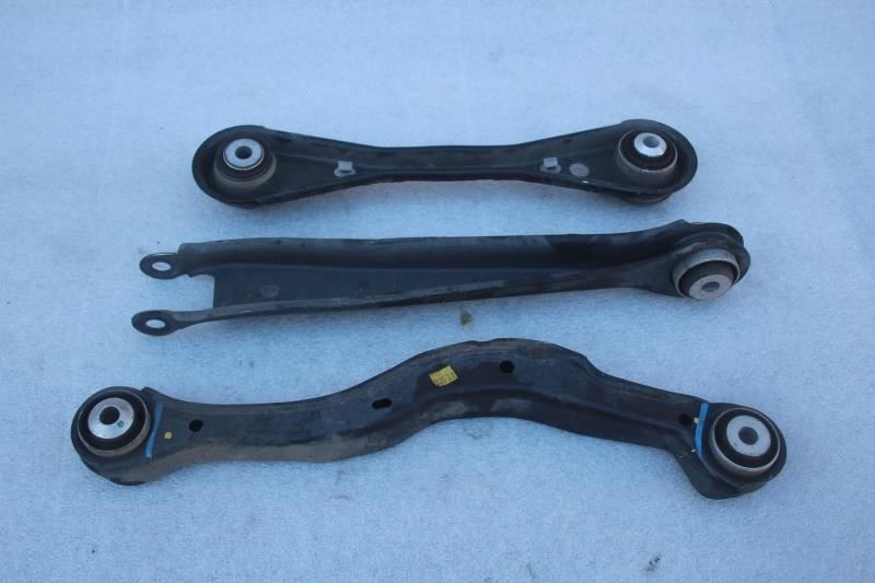 2019-2024 CADILLAC XT5 LEFT REAR LOWER CONTROL ARMS 3 PIECES
