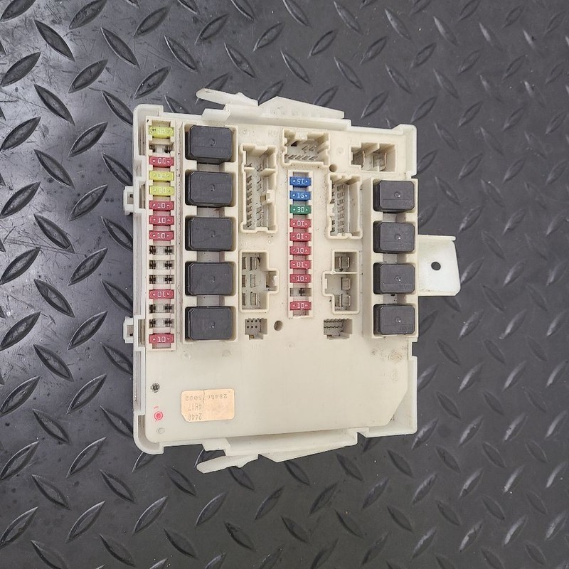 04-06 Nissan Titan IPDM Body Control Module OEM 284B6-7S002