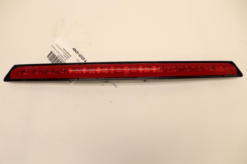 2012-2015 MERCEDES SLK250 SLK350 3RD THIRD HIGH MOUNT BRAKE LIGHT STOP LAMP OEM