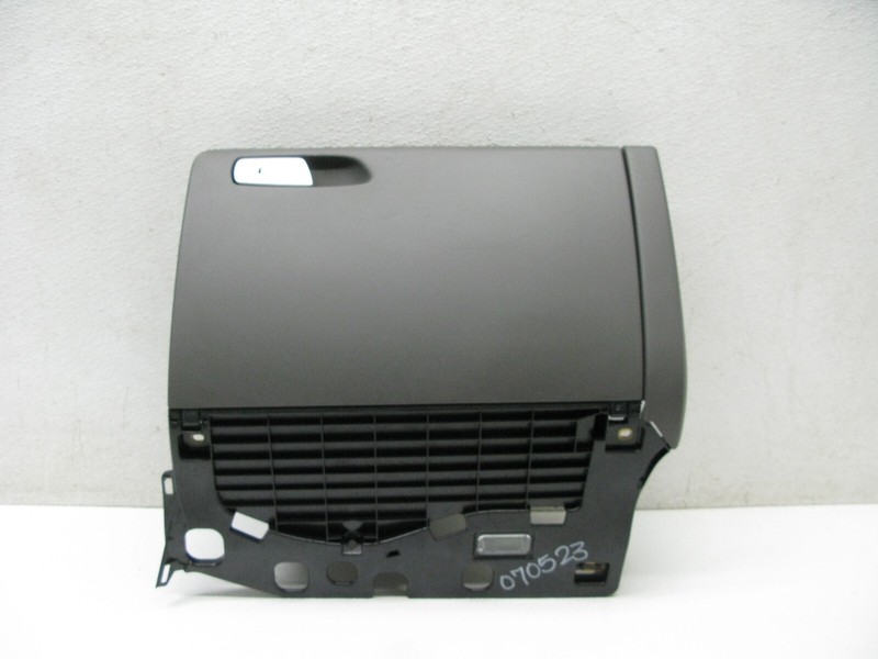 09-16 AUDI B8 A4 S4 SEDAN GLOVEBOX DASH GLOVE BOX COMPARTMENT STORAGE 070523