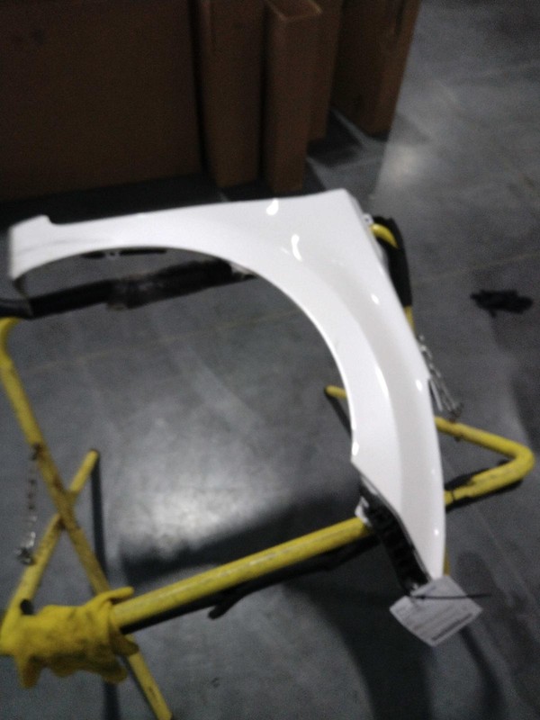 2015 Hyundai Elantra Front Right Fender White OEM Used 145k Miles NJ25-16834