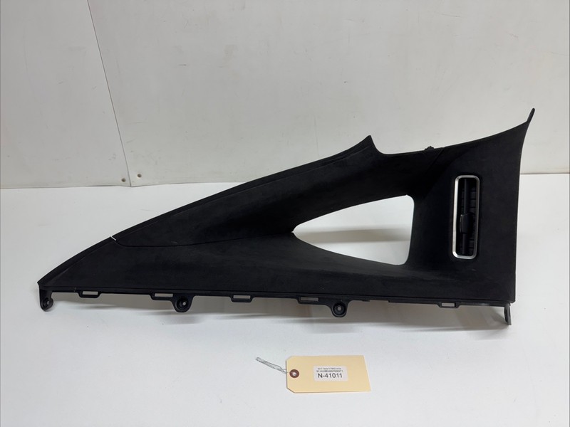 16-20 Tesla Model X Left Upper Quarter Trim Panel 1035957-04-D 41011 UP