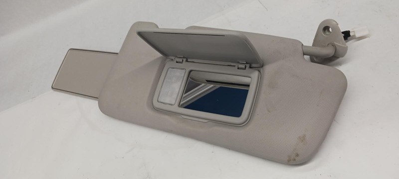 24 SUBARU XV CROSSTREK right passenger Sun visor w/illumination LED OEM Grade A