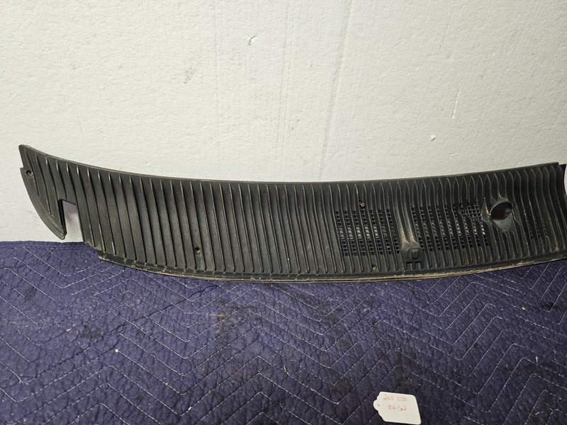 OEM96-19 Ford E-VAN Wiper Cowl Panel Grille Screen Plastic RH Passenger