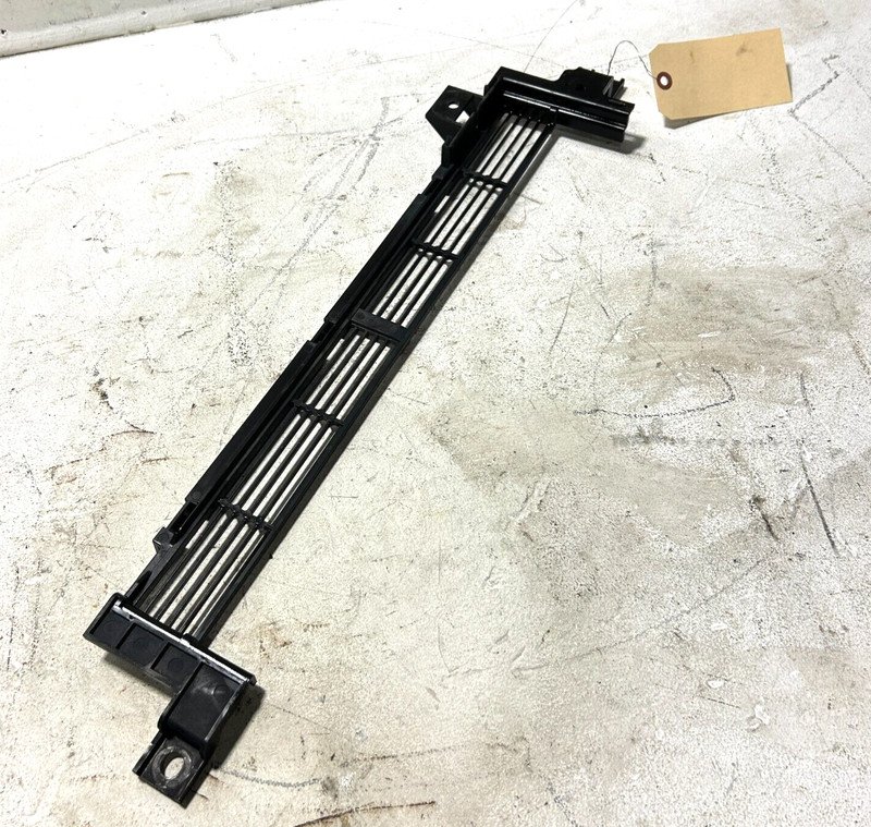 Engine Motor Radiator Cooling Coolant Upper Bracket Infiniti Q50 2016-2020 OEM
