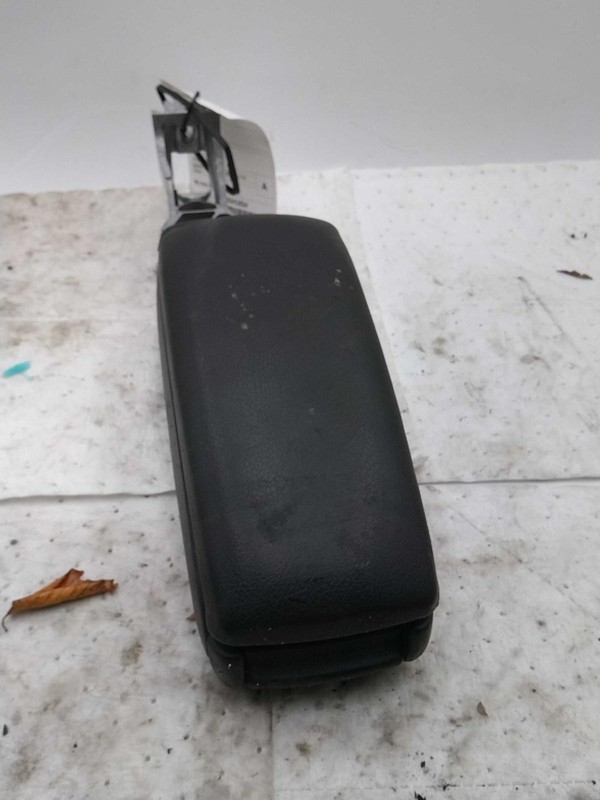 2003 Audi A4 Center Console Lid Black OEM 8E0863241G6PS 87K Miles