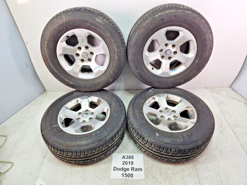 ✅ 19-24 OEM RAM 1500 Tradesman Front Rear Wheel Rims 18x8.0J W/ Tires *