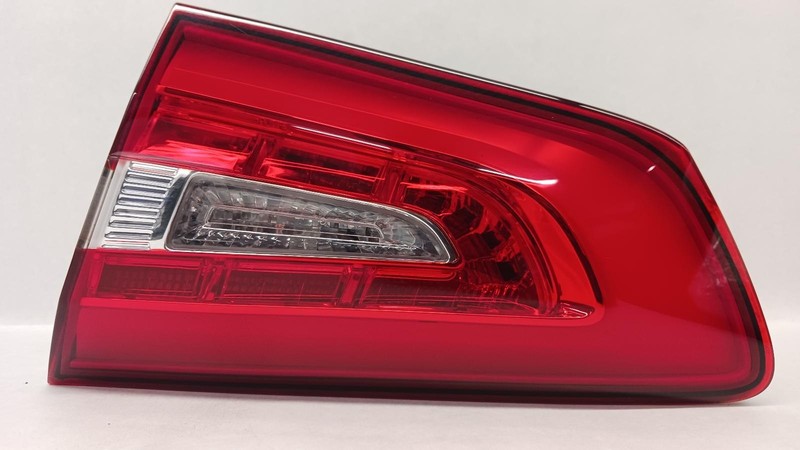 14-'16 KIA CADENZA Right passenger inner Taillight OEM Grade A!