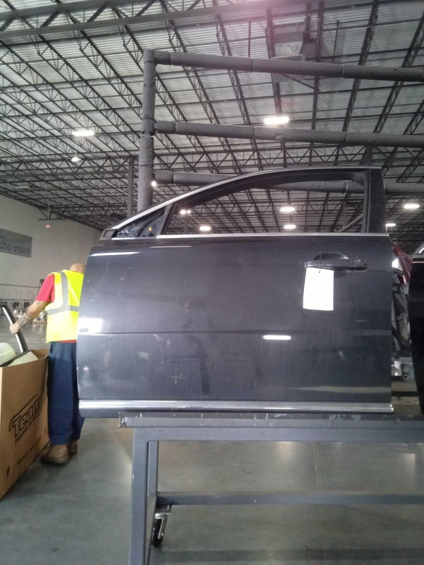 2013 Volvo S80 V70 Front Left Door Blue Used 298939 111K Miles