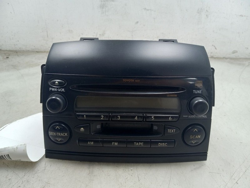 04-05 TOYOTA SIENNA LE 3.3L RADIO / STEREO RECEIVER UNIT