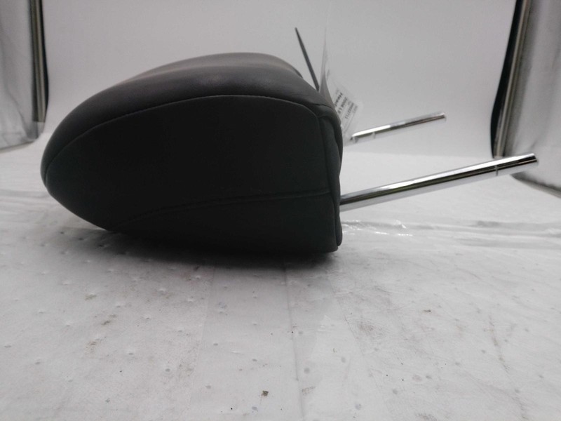2006 Lexus IS250 White Headrest OEM Used 2657010 159k Miles