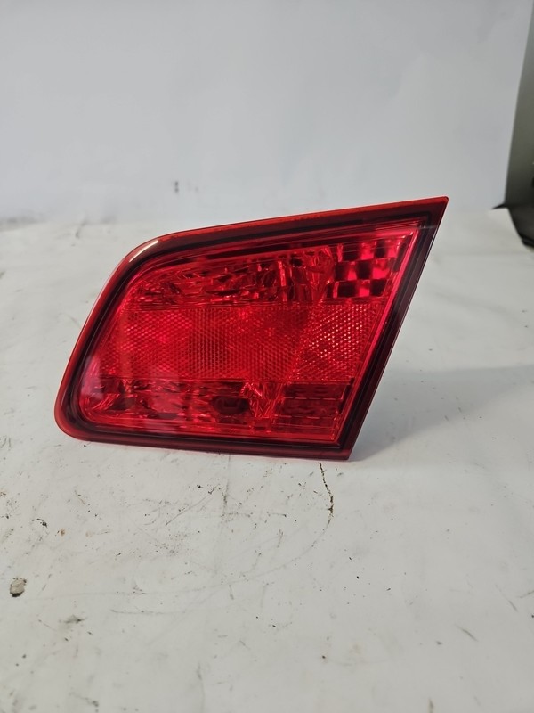 2010-2014 Subaru Legacy Passenger Side right Trunklid Tail Light Taillight lid