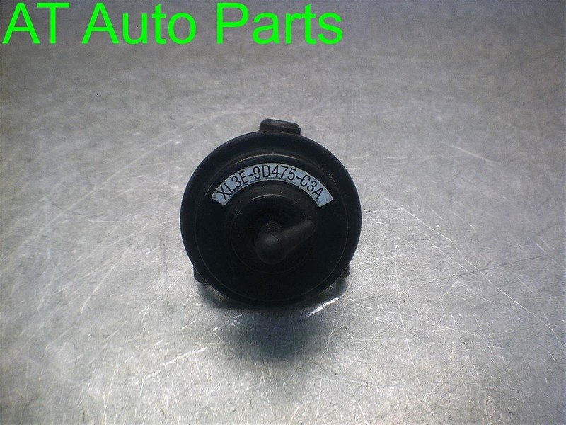 2004 FORD EXPEDITION 4.6L PURGE VALVE OEM XL3E-9D475-C3A