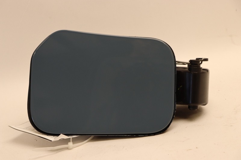 2021-2022 FORD BRONCO SPORT 1.5L FUEL TANK FILLER DOOR LID COVER W/ POCKET OEM