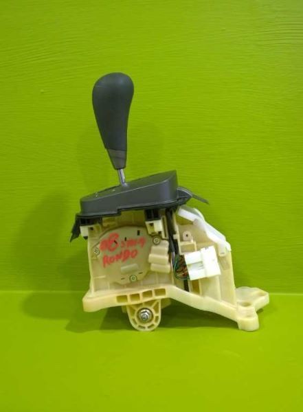 08 09 RONDO AT FLOOR TRANSMISSION GEAR SHIFT SHIFTER ASSEMBLY OEM 3701-9