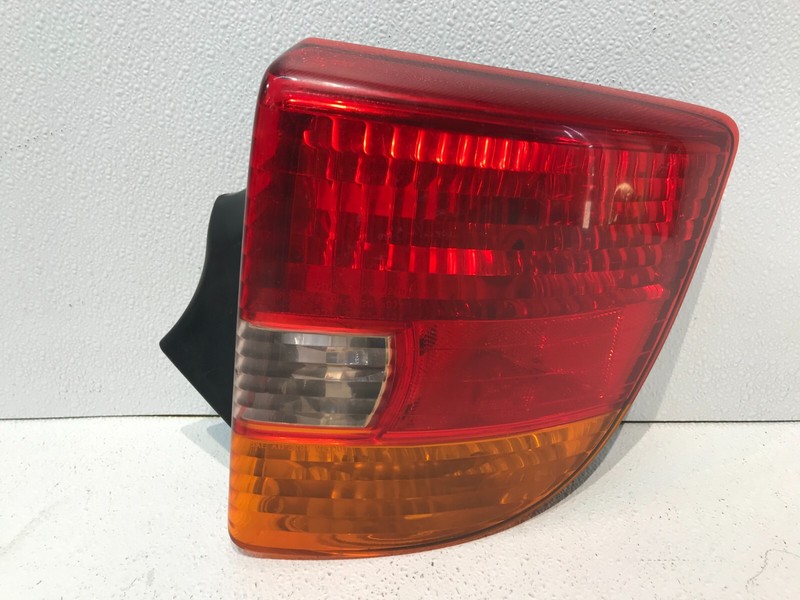 00-02 Toyota Celica Right Passenger Side Tail Light Assembly