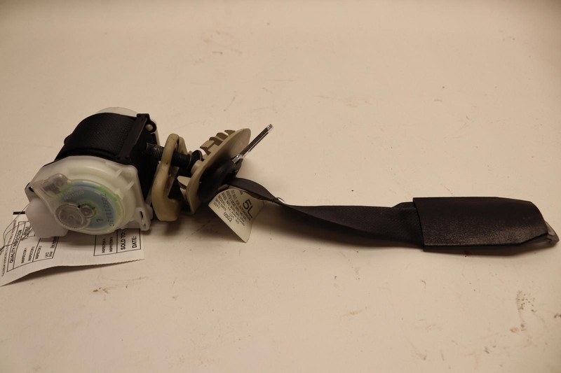 2009-2012 INFINITI FX35 FX50 REAR SECOND ROW LEFT SIDE SEAT BELT OEM