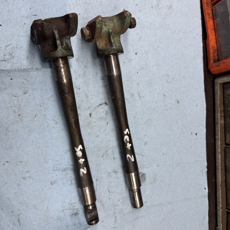 1967 JOHNSON SKI HORSE EVINRUDE SNOW CRUISER Ski Spindles Good