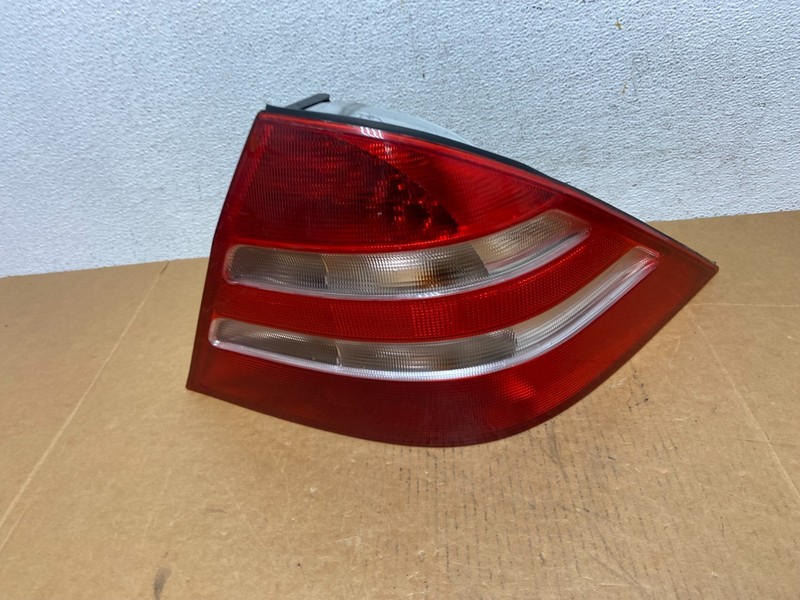 2000-2002 Mercedes-Benz S-Class Tail Light Right Passenger Side Oem AD9055 DW