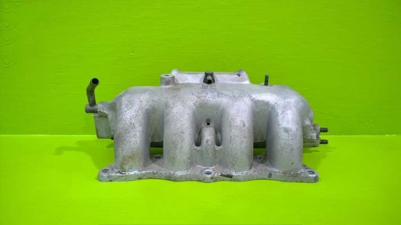 98 99 00 01 02 KIA SPORTAGE 2.0L AT INTAKE MANIFOLD OEM 2330-49