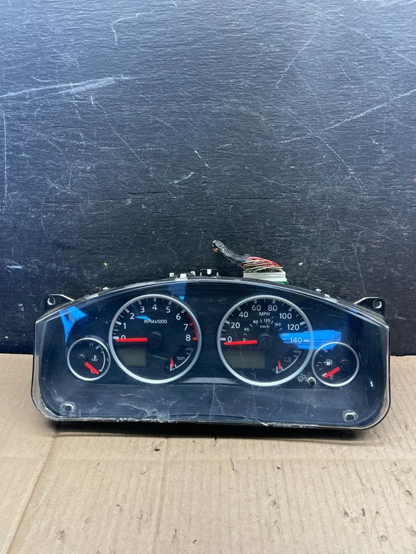 2010 2011 2012 Nissan Pathfinder Speedometer Cluster Gauge OEM s2308 DG
