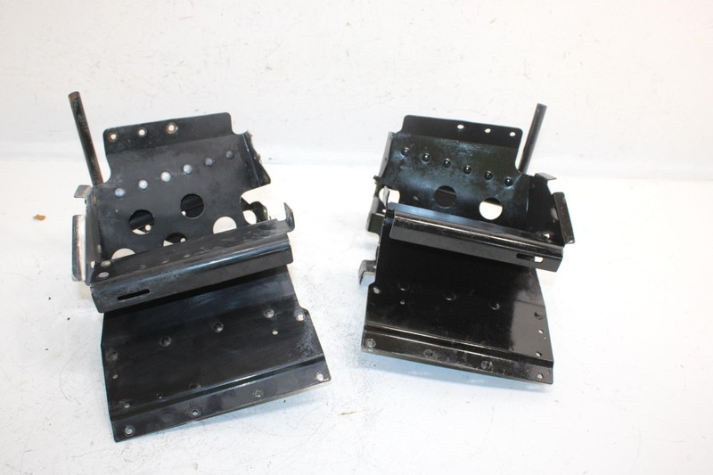 98 Polaris Indy 500 Oem Footrest Set 1011935 1011934 SP47