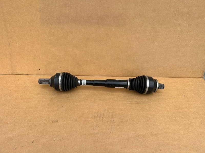 ✅2022-2024 RIVIAN R1T (B) RIGHT OR LEFT REAR CV AXLE SHAFTC100055199-B