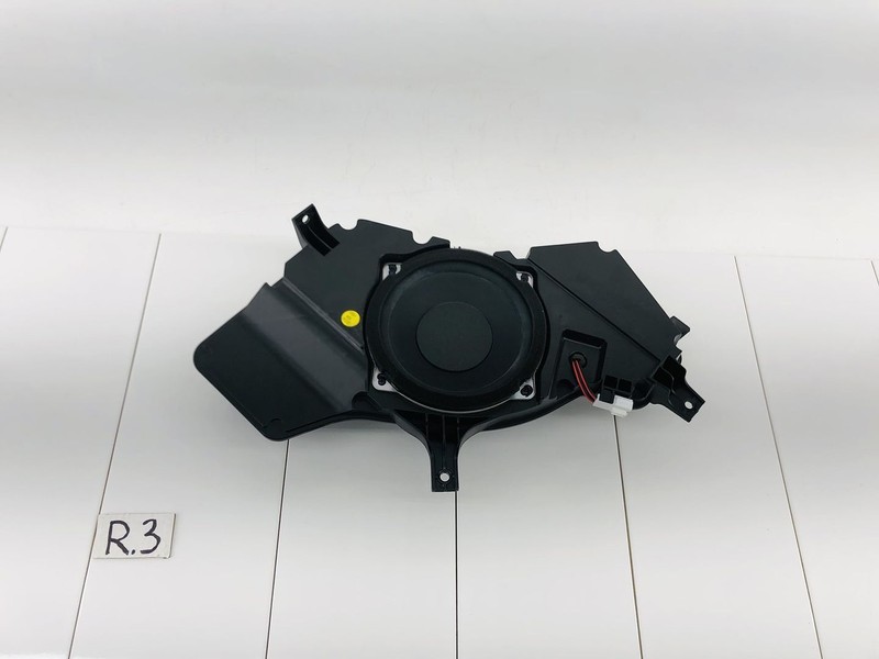 12-17 HYUNDAI VELOSTER REAR SOUND AUDIO MUSIC WOOFER SUBWOOFER OEM