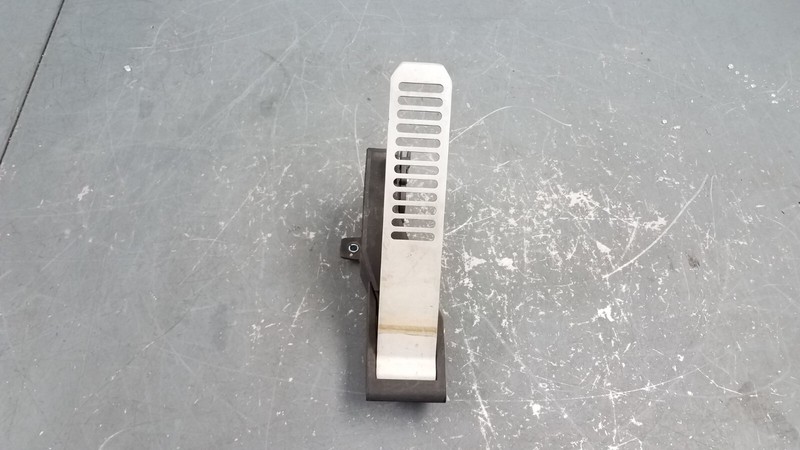2015 McLaren 650S Spider Accelerator Gas Throttle Pedal #4100 X2