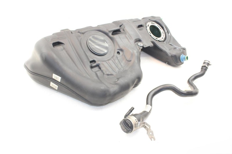 15-20 BMW M4 Coupe Gas Tank Fuel Tank Assembly 56646711