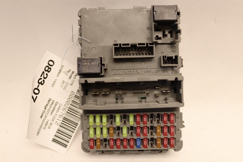 2016-2021 HONDA CIVIC SEDAN LX 2.0L DASH CABIN JUNCTION FUSE BOX RELAY BLOCK OEM