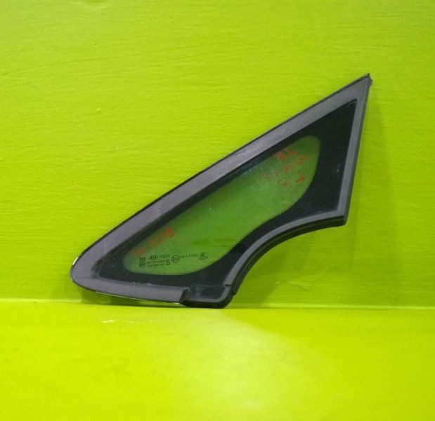 14 15 16 17 18 FORTE SDN DRIVER LEFT FRONT PILLAR VENT GLASS OEM 3529-44