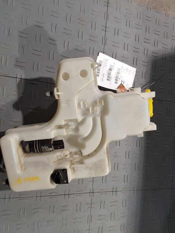 Wash Reservoir Without Off Road Package Fits 20-24 GLADIATOR 3592232