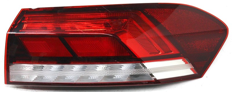 OEM Right Passenger Side LED Tail Lamp For VW Passat Sedan 561-945-096-R