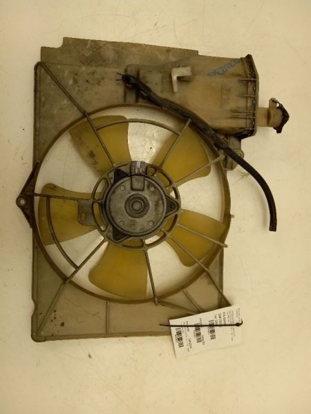 04 05 06 SCION XA 1.5L FWD AT RADIATOR FAN MOTOR ASSEMBLY