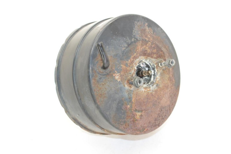 84-86 Nissan 300ZX Z31 Power Brake Booster 81801601