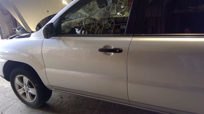 Driver Front Door Electric Without Cladding Fits 05-10 SPORTAGE 3096970