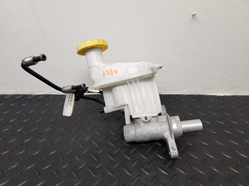 17-25 Jeep Compass Brake Master Cylinder OEM 68347156AE