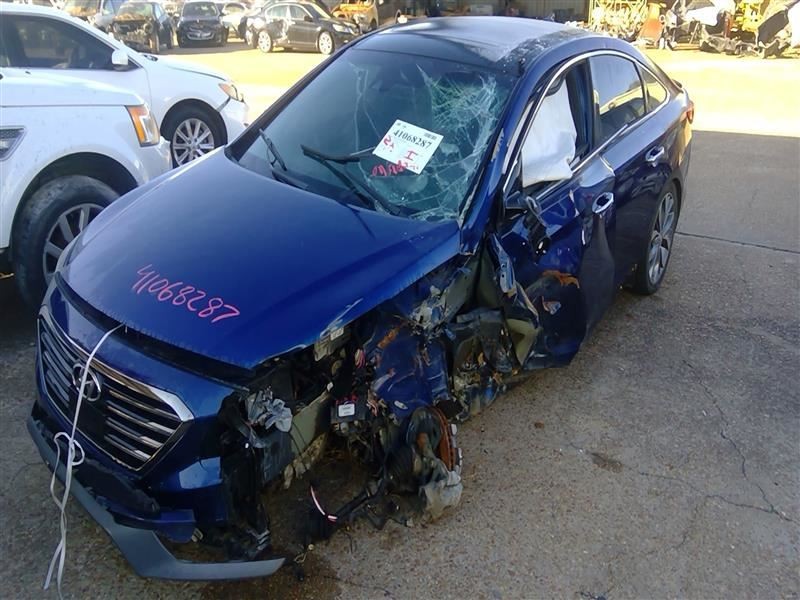 Trunk/Hatch/Tailgate Spoiler With Rear View Camera Fits 15-17 SONATA 578722