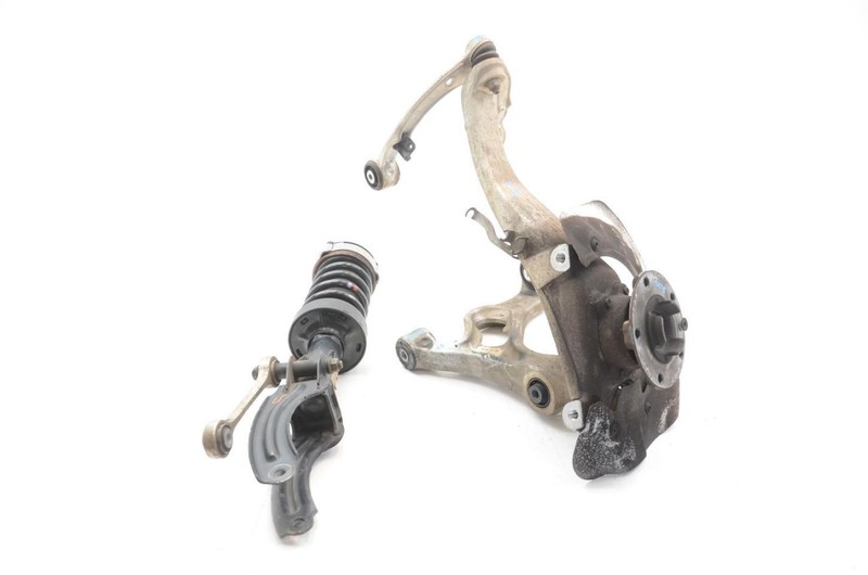 Driver Left Front Complete Suspension Assembly Fits 11-14 PORSCHE CAYENNE