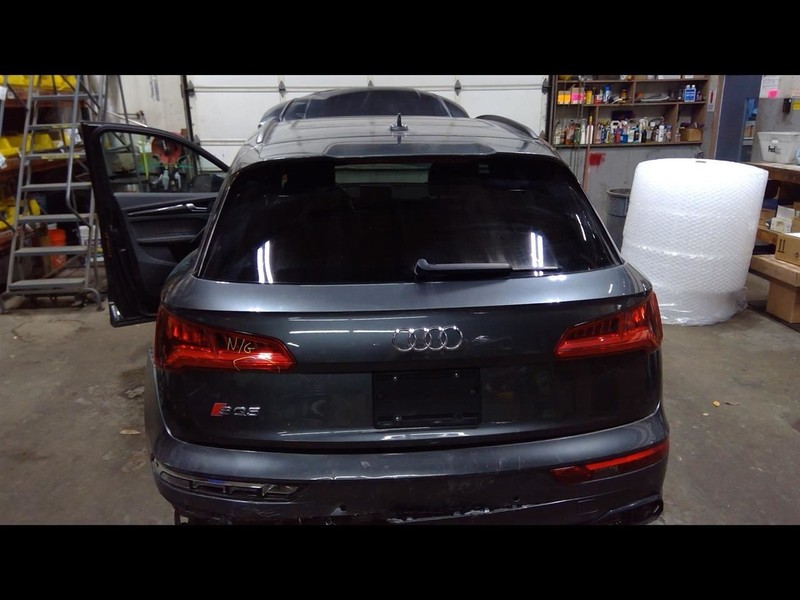 Trunk/Hatch/Tailgate Fits 18-19 AUDI SQ5 1476809