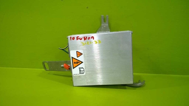 10 11 12 FORD FUSION POWER POINT INVERTER CONVERTER MODULE OEM 3121-33