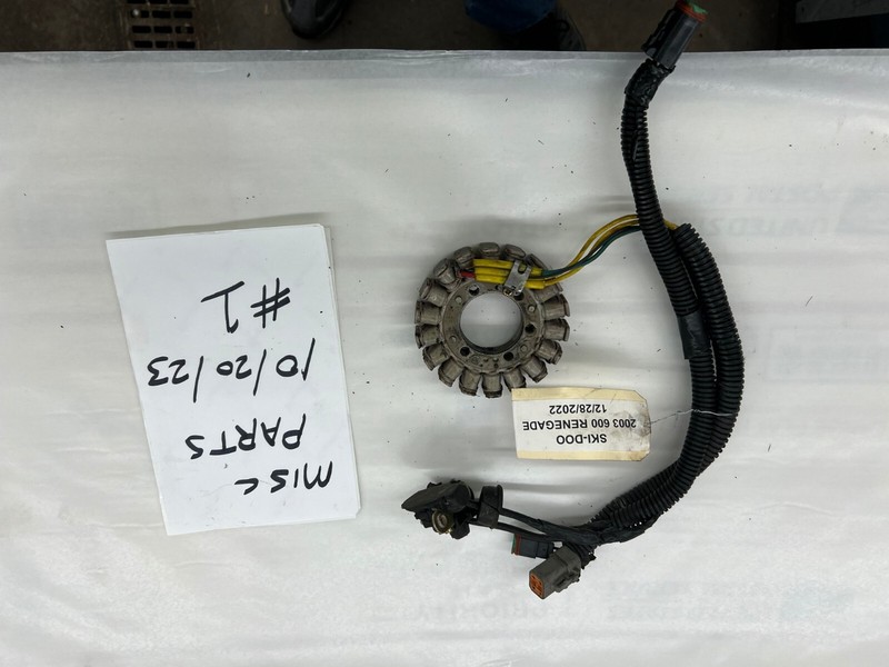 Ski-doo REV 600 500SS Stator and Pickup 420889905 NICE SHAPE!