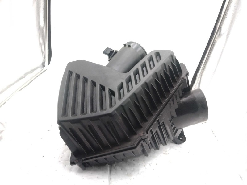 2020 Chevrolet Blazer Air Cleaner Assembly OEM 3.6L Used 69K Miles