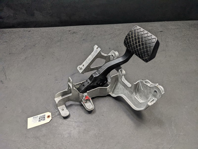 Brake Pedal 2016 Audi A6 4H1723140A 2017 2018
