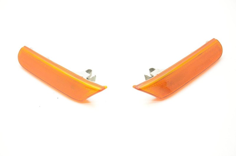 1997-2004 Porsche Boxster S 3.2L Pair of Driver and Passenger Side Marker Lights