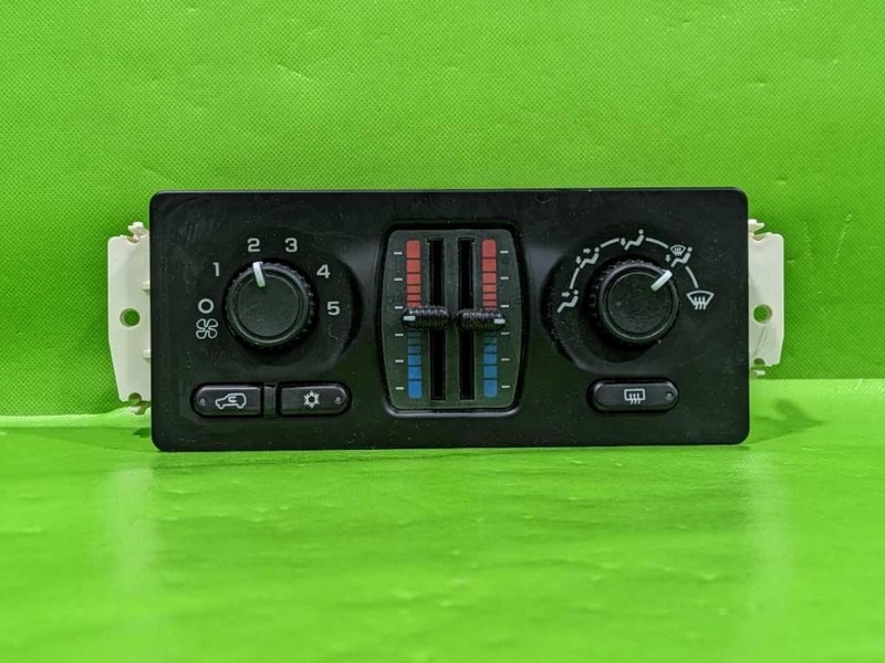 03 04 SILVERADO 1500HD TEMPERATURE CLIMATE CONTROL SWITCH W/REAR DEFROST 4548-3
