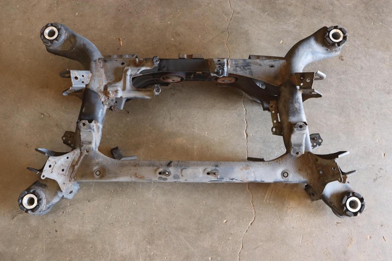 2014-2017 LEXUS LS460 AWD REAR SUSPENSION CROSSMEMBER SUBFRAME OEM